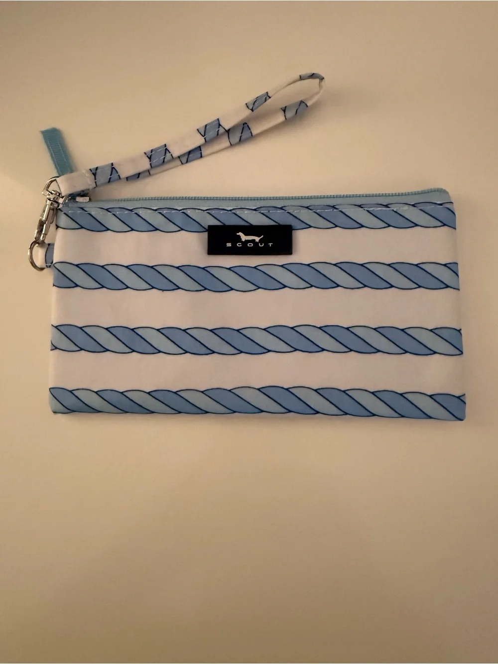 Scout Striped Rope Wristlet in White & Light Blue